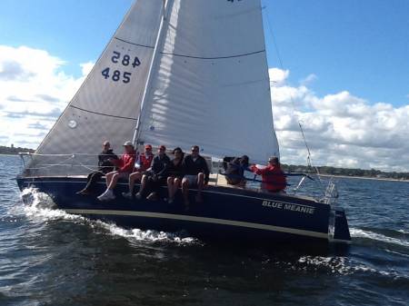 Blue_Meanie_on_her_way_to_a_win_in_RYC's_2013_Fall_Lighthouse_Race.jpg
